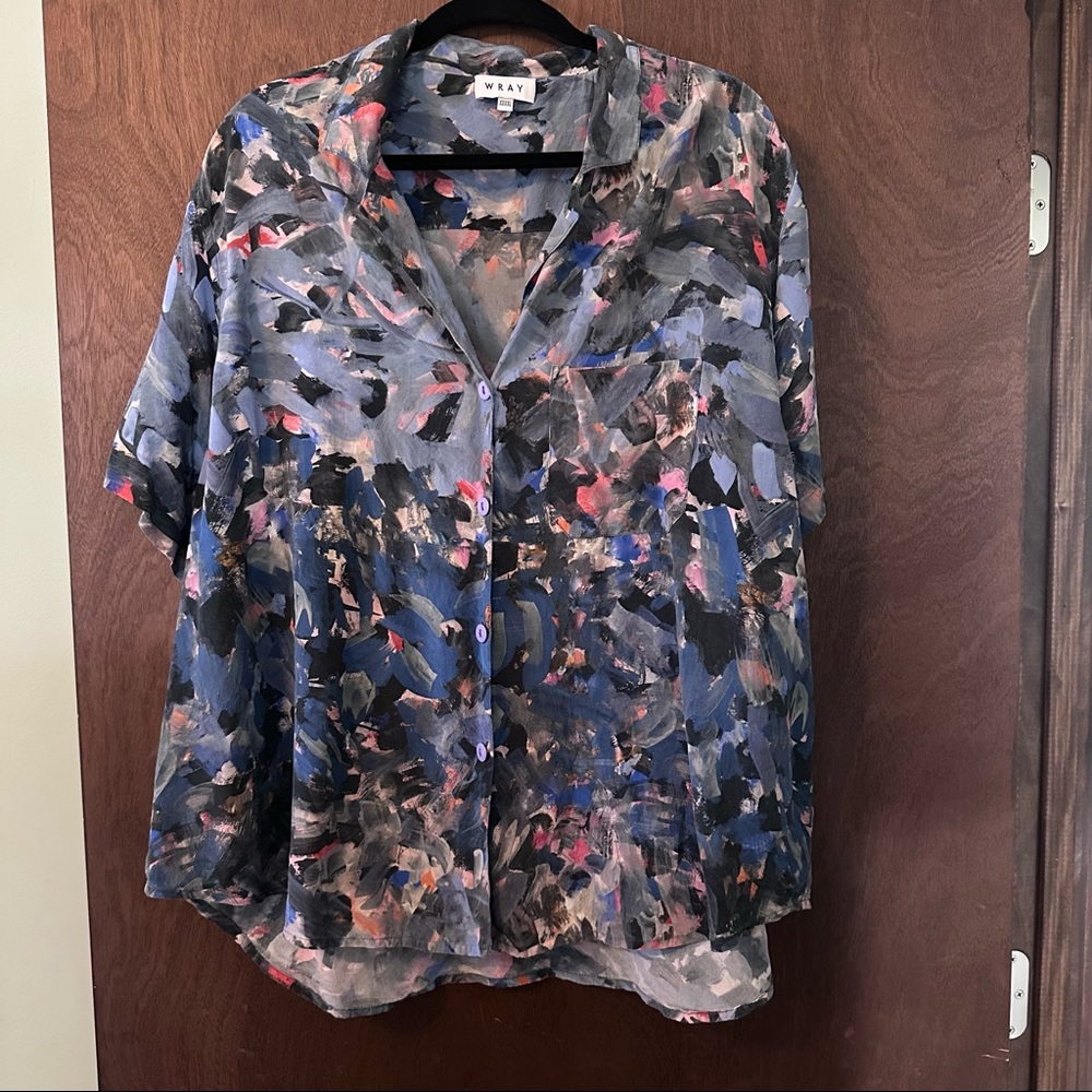 Wray silk button down, size 4xl.